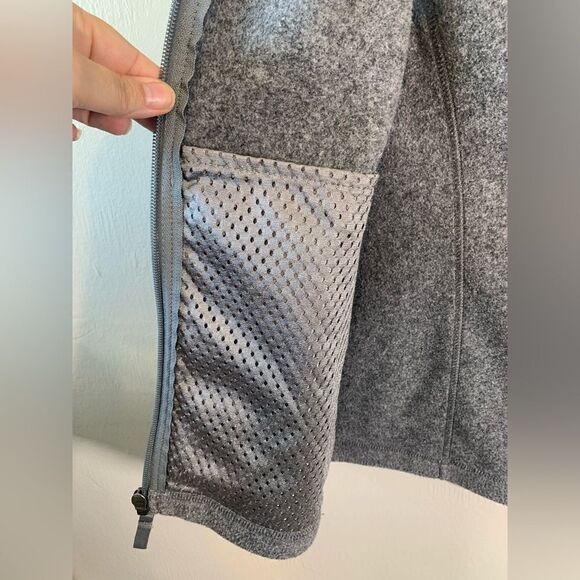 Patagonia Classic Synchilla  Grey zip vest size XS - Picture 12 of 13